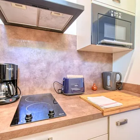 Bright And Calm Studio W Terrace In Close To Croisette - Welkeys Appartamento Cannes